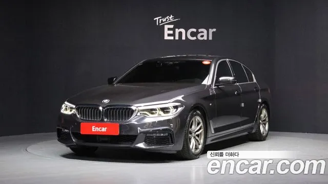 BMW 5-Series 2020 — photo 1