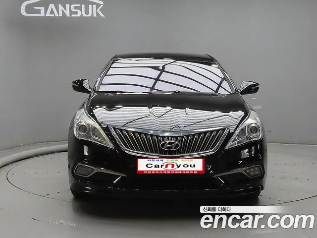 Hyundai Grandeur 2017 — photo 1