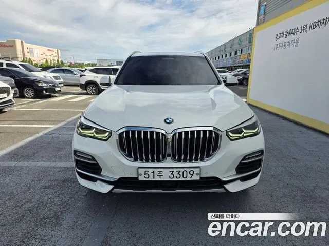 BMW X5 2019 — photo 1