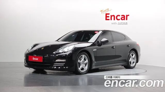 Porsche Panamera 2011 — photo 1