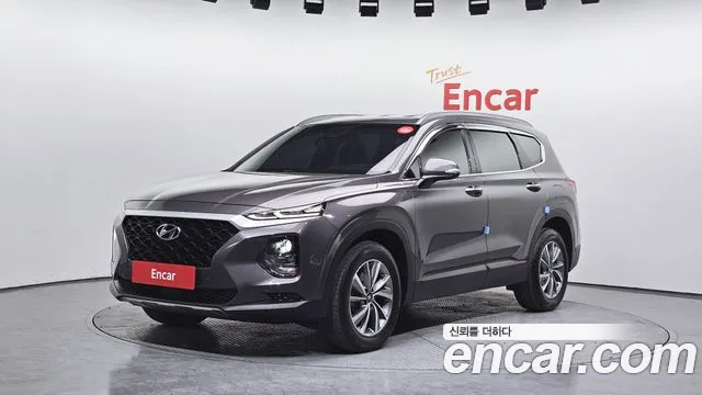 Hyundai Santafe 2019 — photo 1