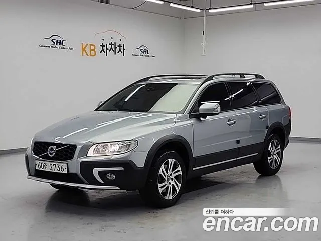 Volvo XC70 2015 — photo 1