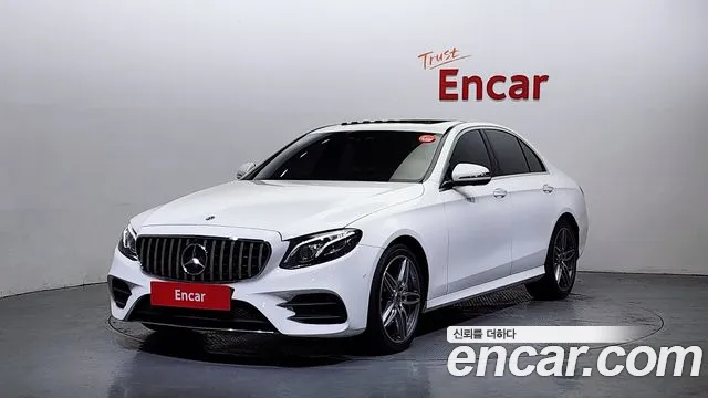 Mercedes-Benz E-Class 2019 — photo 1