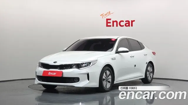 Kia K5 2017 — photo 1