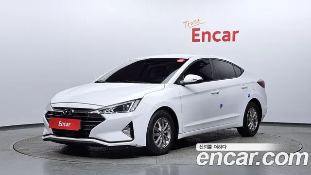 Hyundai AVANTE 2019 — photo 1