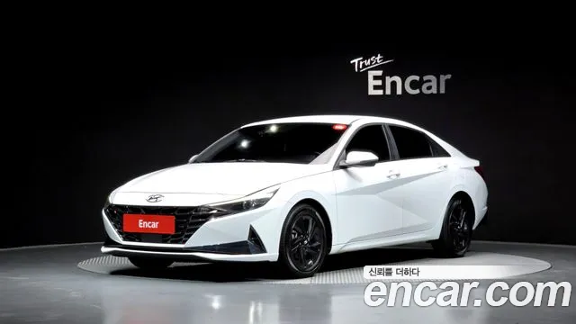 Hyundai AVANTE 2023 — photo 1