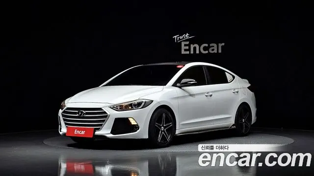 Hyundai AVANTE 2016 — photo 1