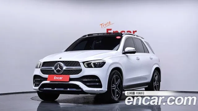 Mercedes-Benz GLE-Class 2020 — photo 1
