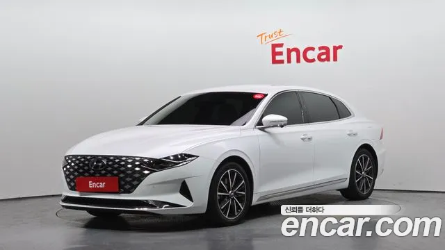 Hyundai Grandeur 2022 — photo 1