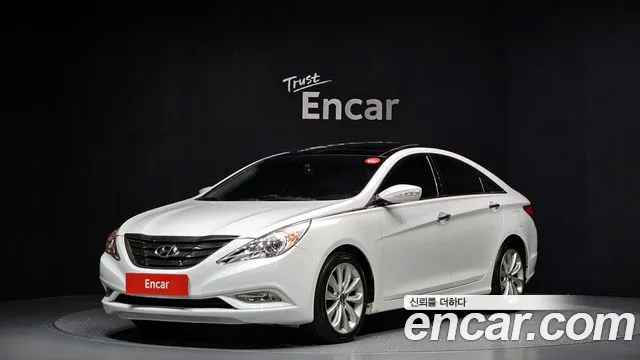 Hyundai Sonata 2010 — photo 1