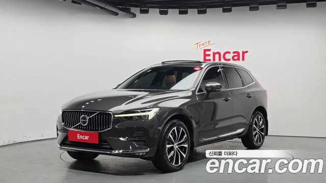 Volvo XC60 2024 — photo 1