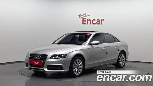 Audi A4 2011 — photo 1