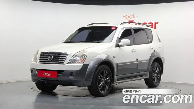 KG Mobility Rexton 2012 — photo 1