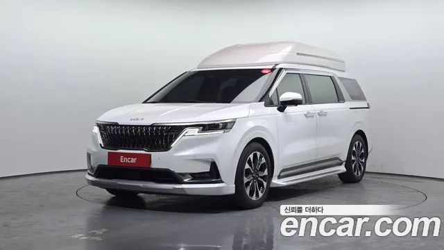 Kia Canival 2022 — photo 1