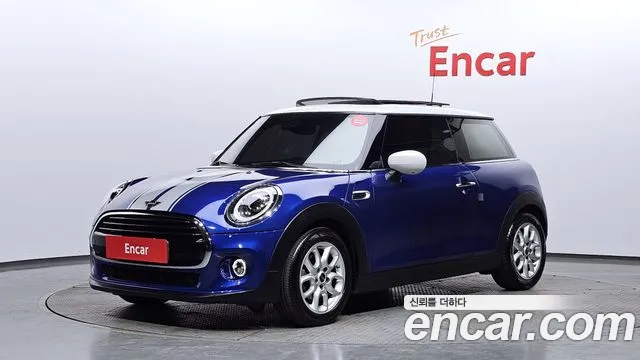 Mini Cooper 2021 — photo 1