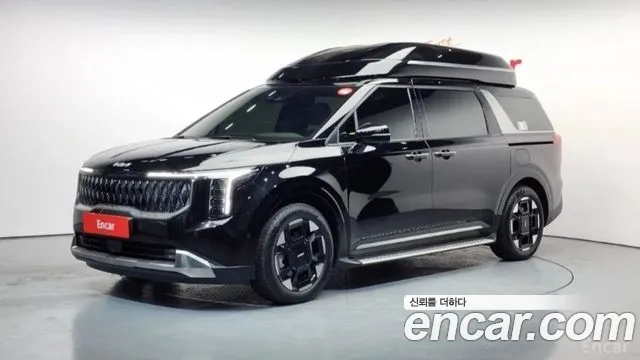 Kia Canival 2025 — photo 1
