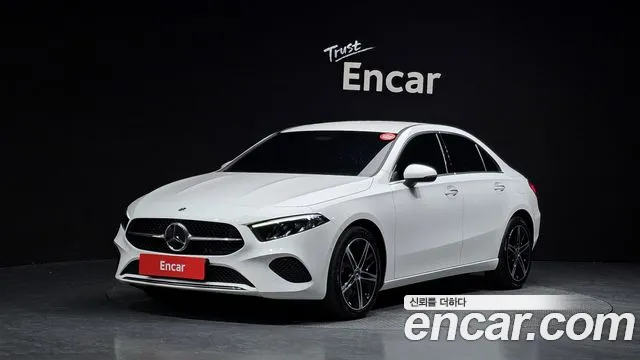 Mercedes-Benz A-Class 2024 — photo 1