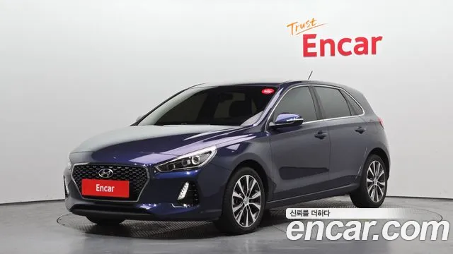 Hyundai i30 2017 — photo 1