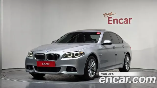 BMW 5-Series 2016 — photo 1