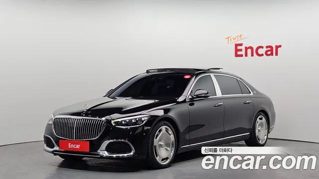 Mercedes-Benz S-Class 2023 — photo 1