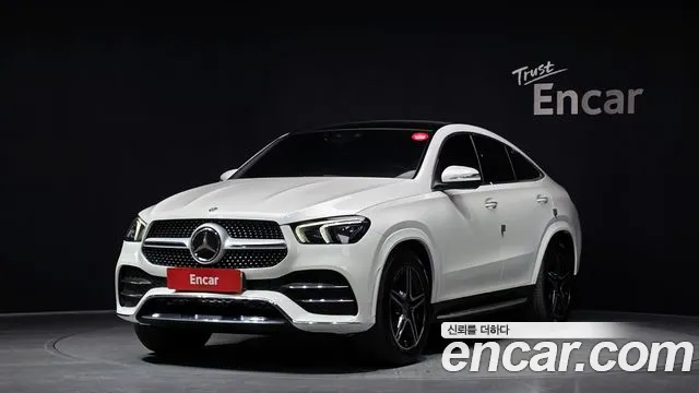 Mercedes-Benz GLE-Class 2021 — photo 1