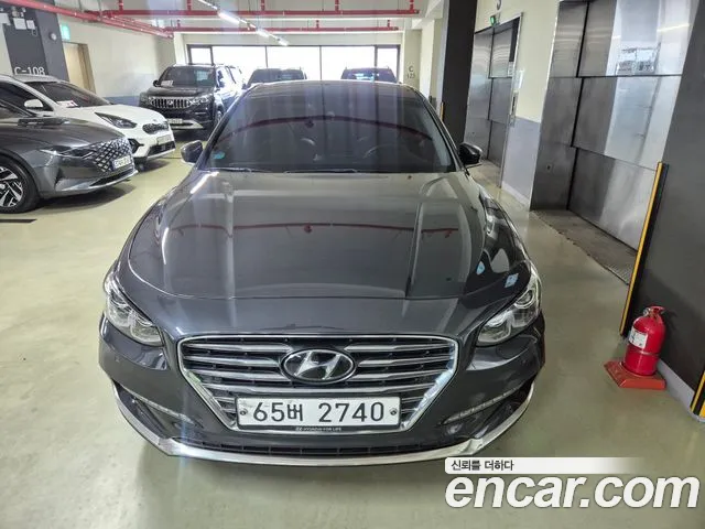 Hyundai Grandeur 2019 — photo 1