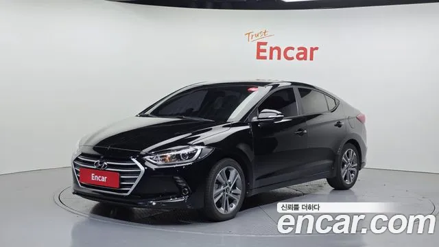 Hyundai AVANTE 2018 — photo 1