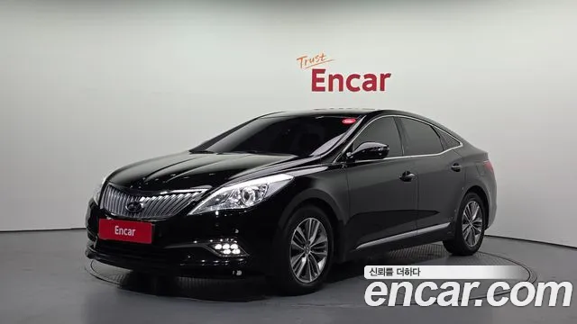 Hyundai Grandeur 2015 — photo 1