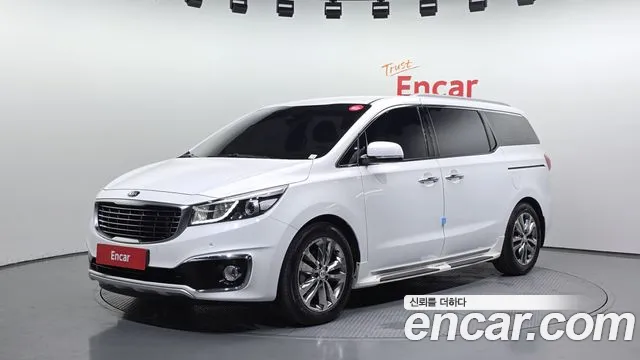 Kia Canival 2018 — photo 1