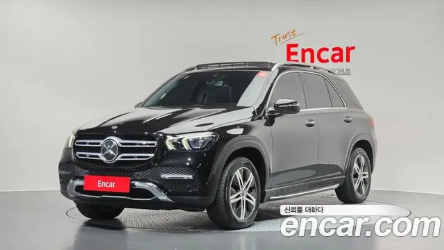 Mercedes-Benz GLE-Class 2020 — photo 1