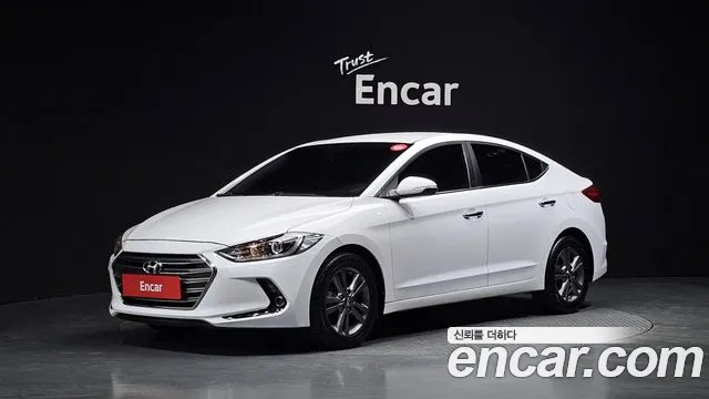 Hyundai AVANTE 2016 — photo 1