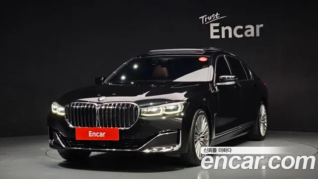 BMW 7-Series 2020 — photo 1