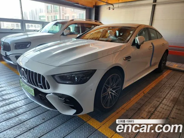 Mercedes-Benz AMG GT 2025 — photo 1