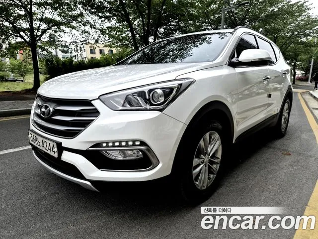 Hyundai Santafe 2016 — photo 1