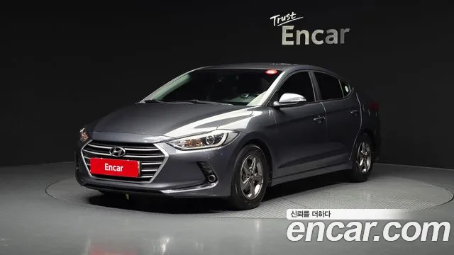 Hyundai AVANTE 2017 — photo 1