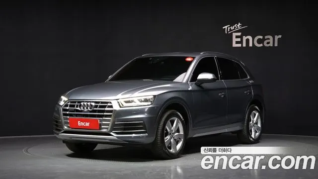 Audi Q5 2020 — photo 1
