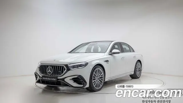 Mercedes-Benz E-Class 2026 — photo 1