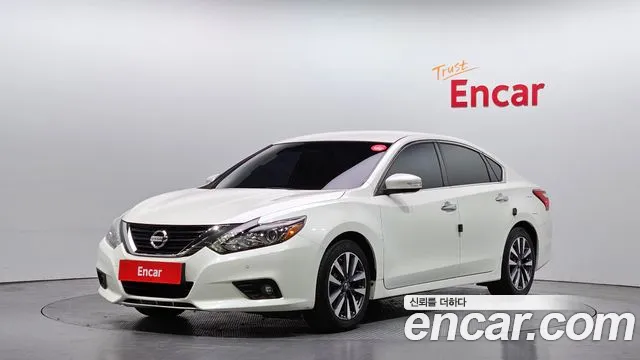 Nissan Altima 2017 — photo 1
