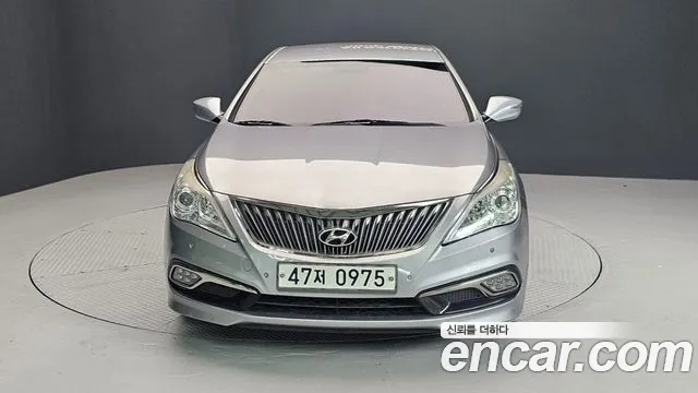Hyundai Grandeur 2016 — photo 1