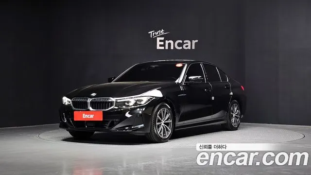 BMW 3-Series 2024 — photo 1