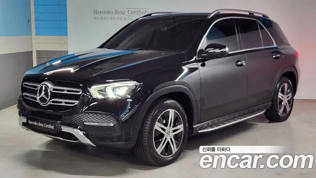Mercedes-Benz GLE-Class 2020 — photo 1