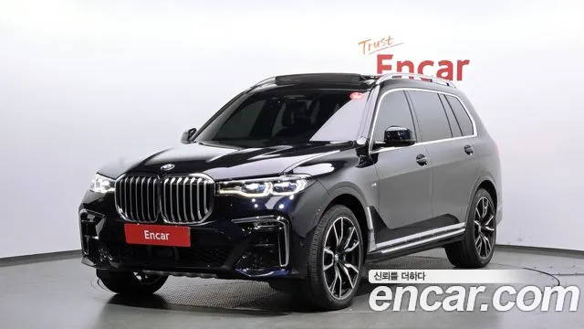 BMW X7 2021 — photo 1