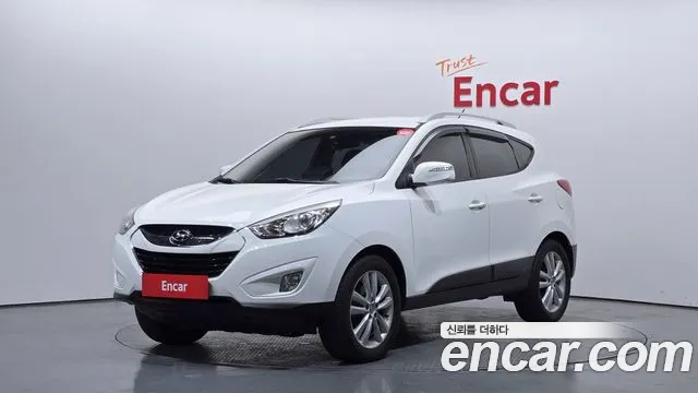 Hyundai Tucson 2012 — photo 1