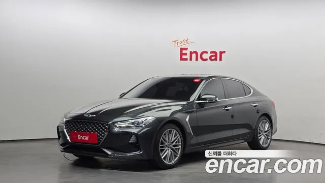 Genesis G70 2020 — photo 1