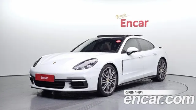 Porsche Panamera 2018 — photo 1