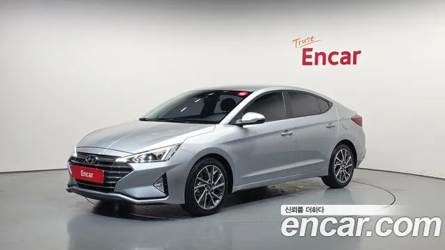 Hyundai AVANTE 2020 — photo 1
