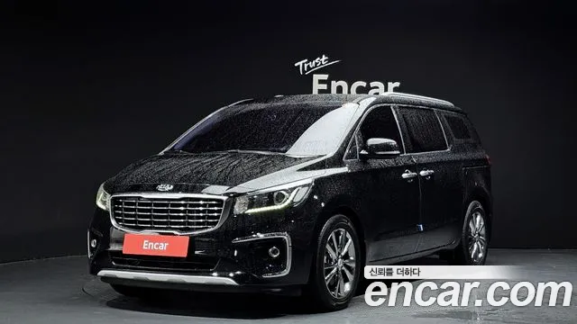 Kia Canival 2019 — photo 1