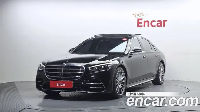 Mercedes-Benz S-Class 2022 — photo 1