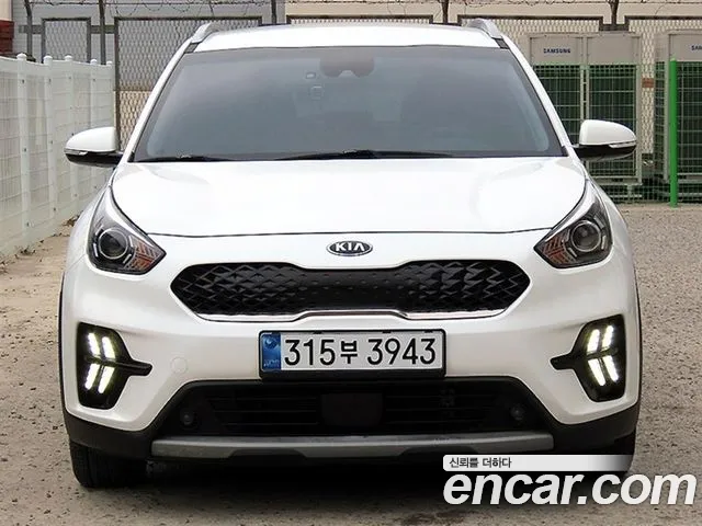 Kia Niro 2021 — photo 1