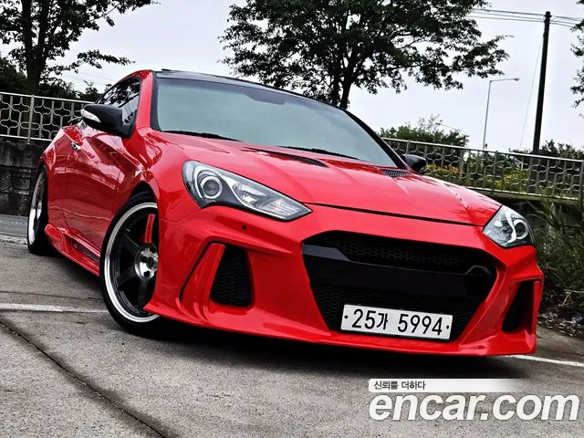 Hyundai Genesis 2012 — photo 1